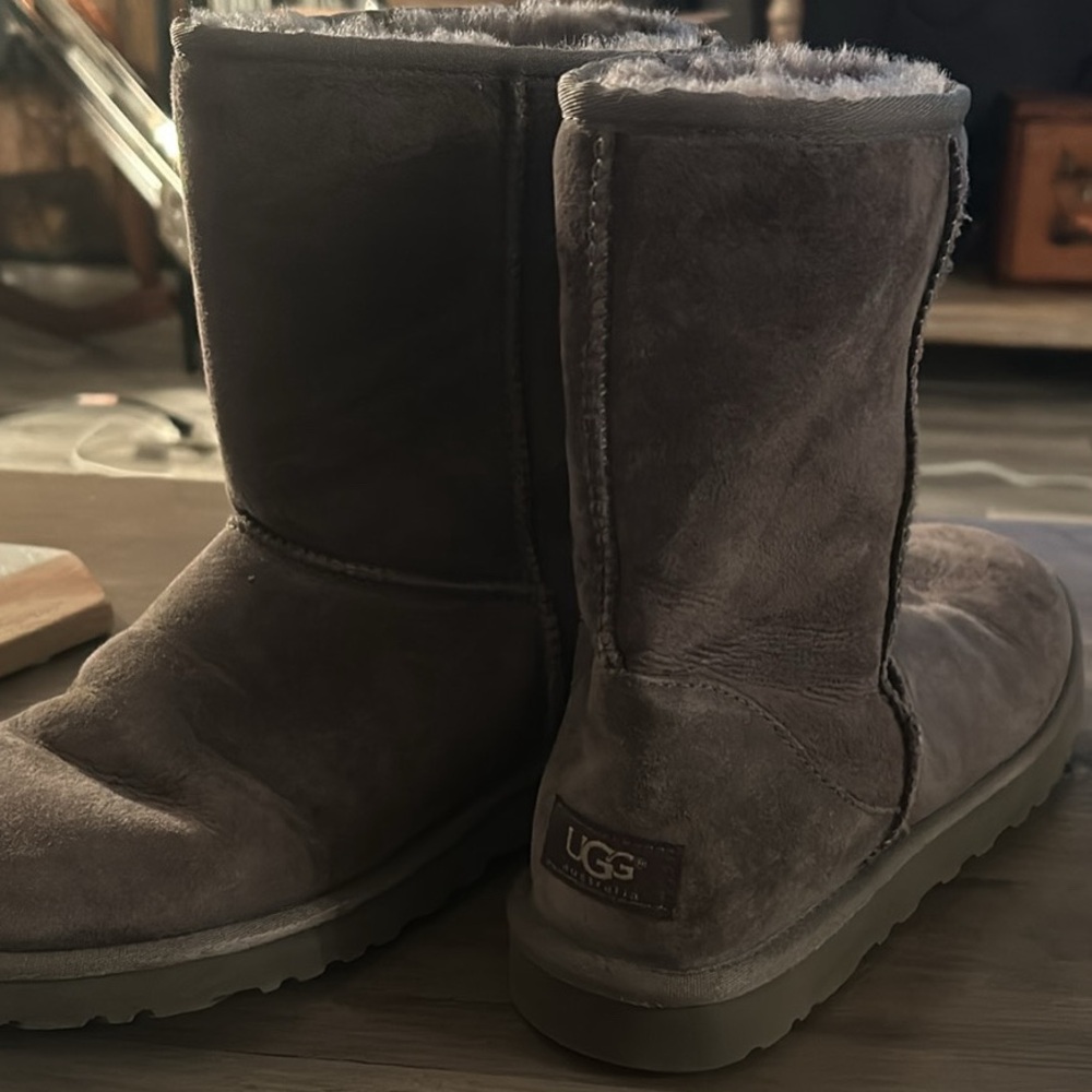 Gray mid Uggs